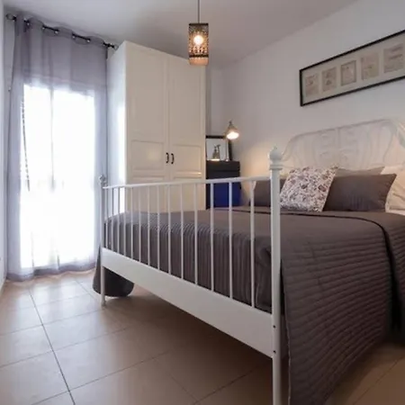 Vive La Playa Y La Noche De Aqui Lägenhet Sitges