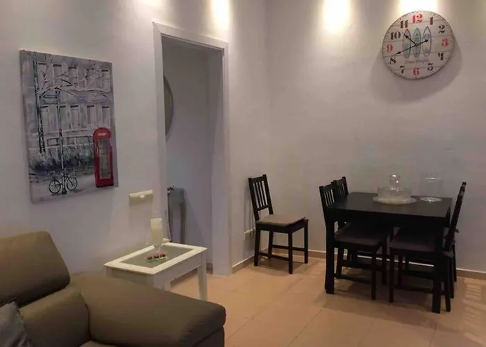 Apartament Vive La Playa Y La Noche De Aqui