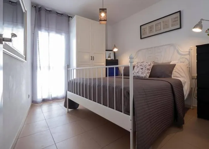 Vive La Playa Y La Noche De Aqui Apartament Sitges